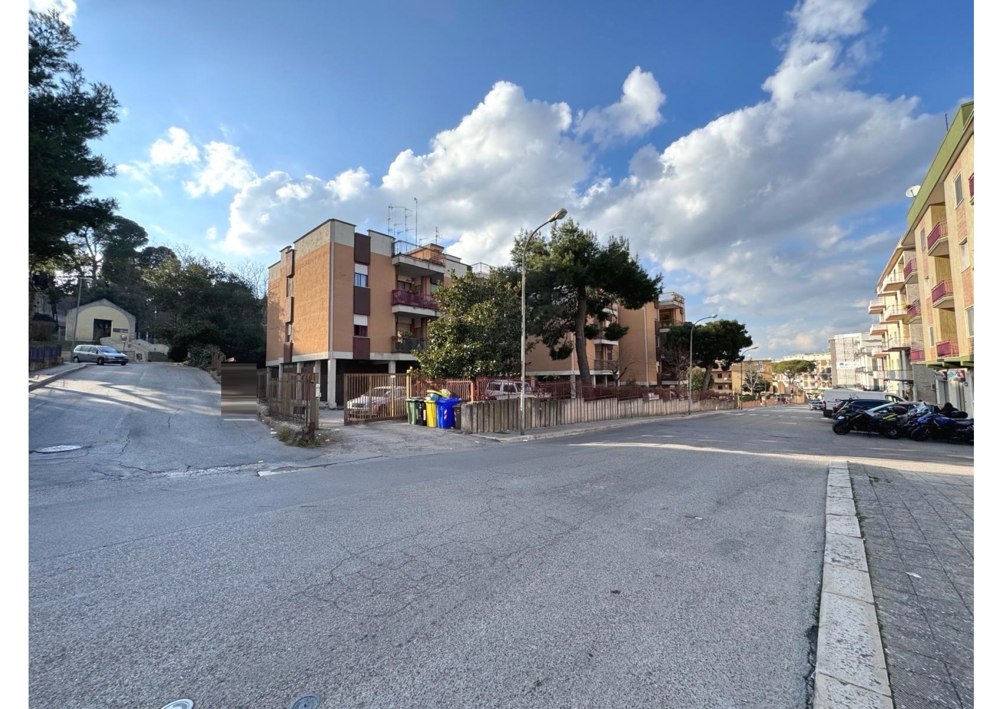 Dettaglio VIA LUPO PROTOSPATA 135 mq CON GARAGE Agenzie