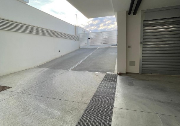 GARAGE - ZONA QUADRIFOGLIO